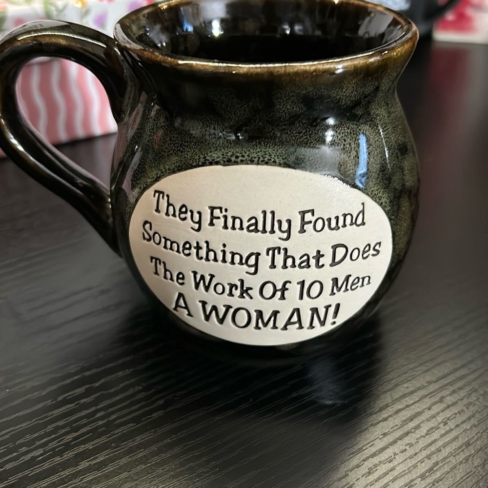 🦋 coffee mug 5/25$